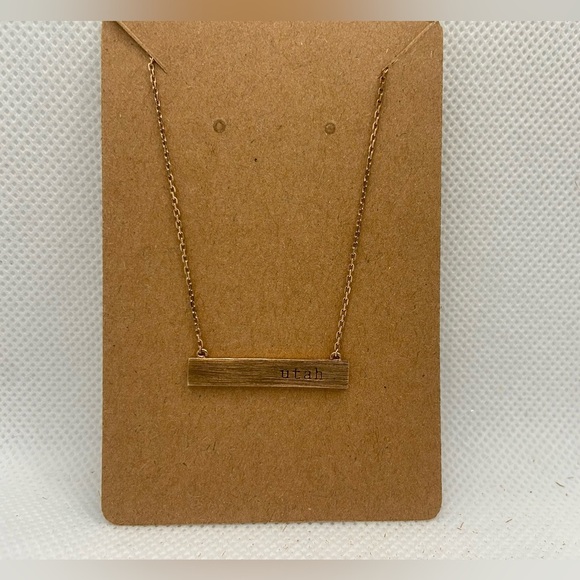 Utah Bar Necklace in Gold Tone - Picture 1 of 3